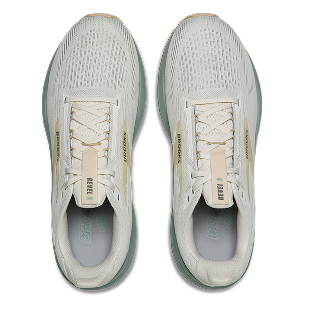 Brooks Revel 8