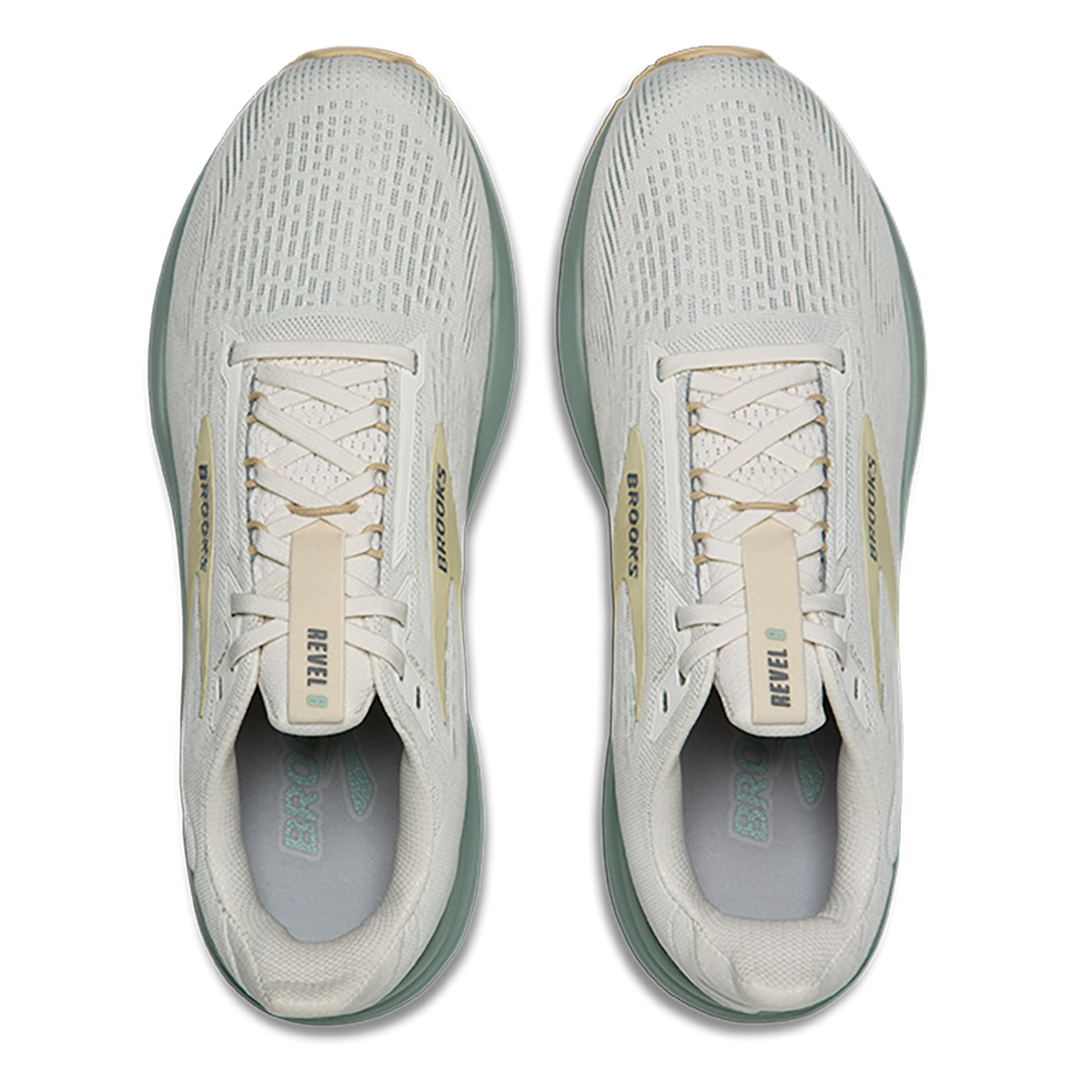 Brooks Revel 8