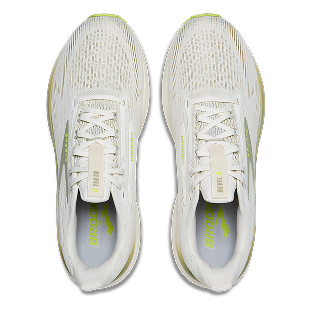 Brooks Revel 8
