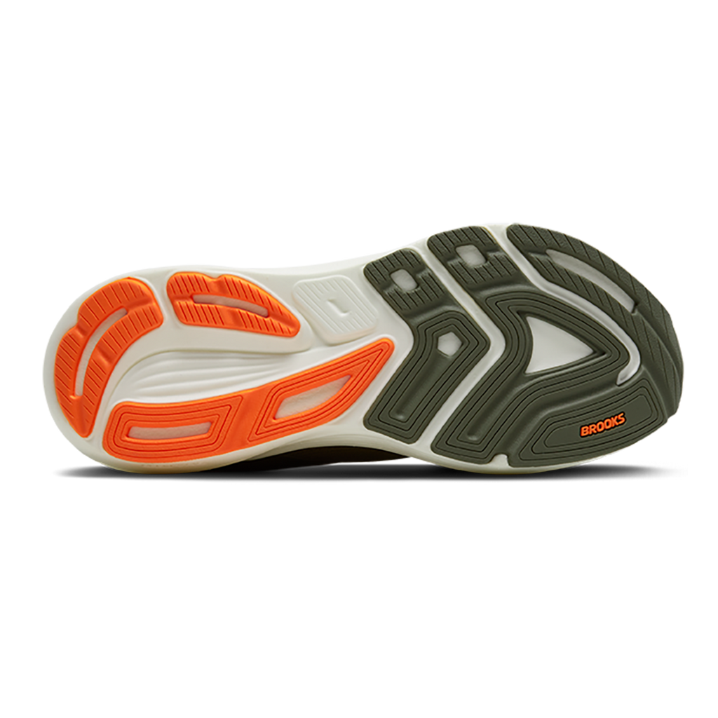 Brooks Revel 8