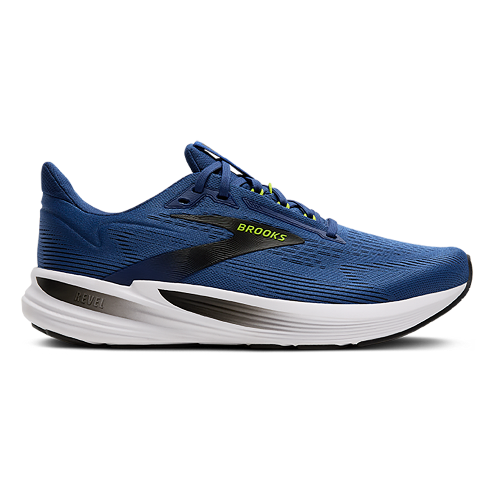 Brooks Revel 8
